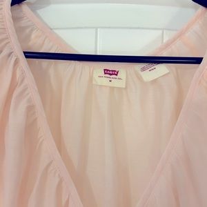 Levis blouse size m